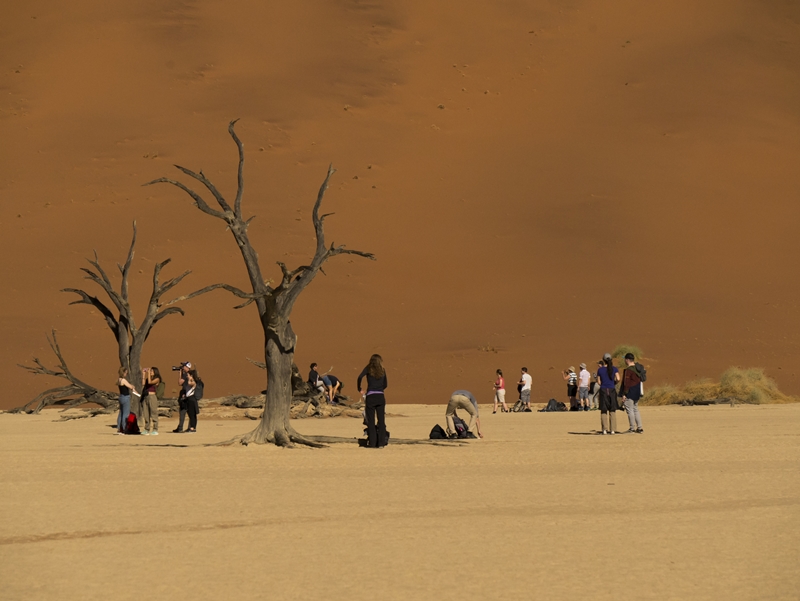 Deadvlei + Touristen