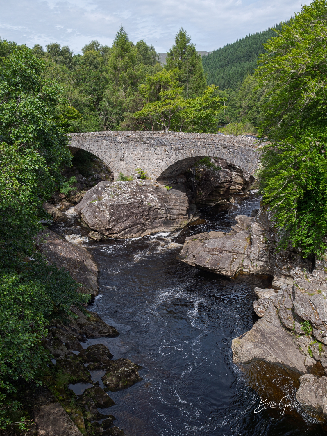 Und noch eine alte Brücke