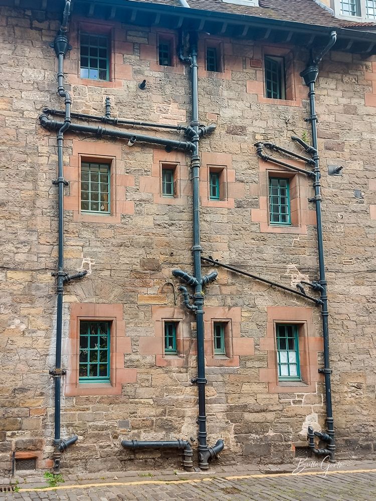Dean Village 6