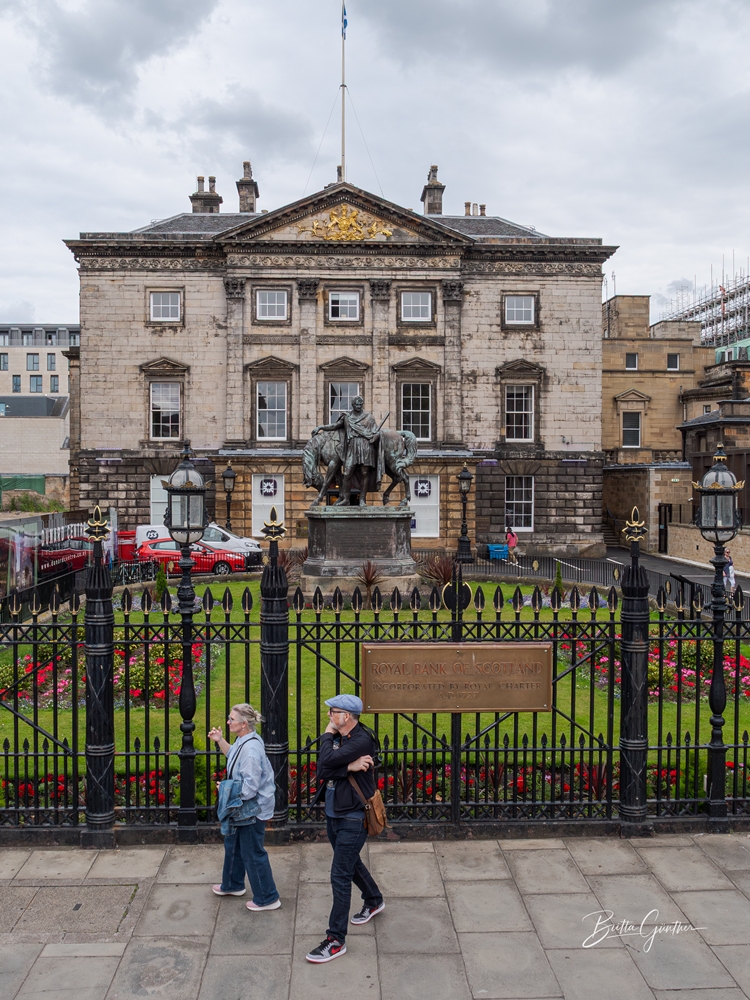 Royale Bank of Scotland 7