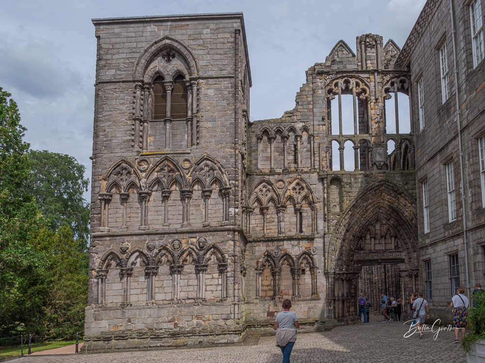 Holyrood Abbey 3
